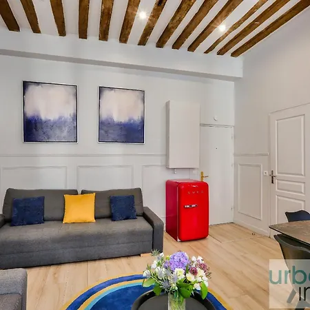 Urban Flat 44 - Chenier * פריז